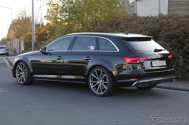 アウディRS4 スクープ写真