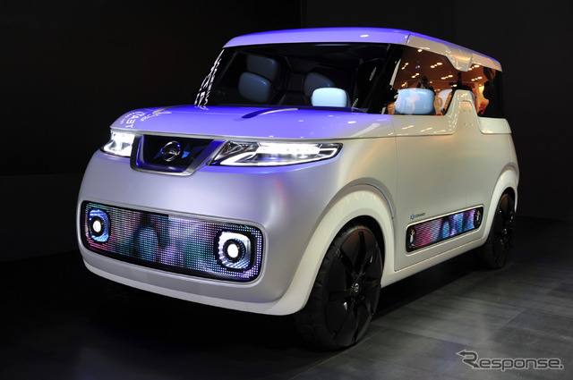 日産 テアトロ for デイズ(東京モーターショー15)