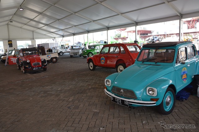 インドネシア国際モーターショー（IIMS）2015