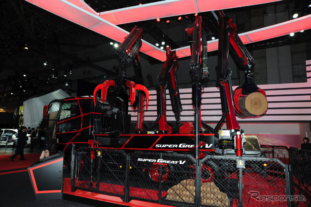 三菱ふそう スーパーグレートV スパイダー(東京モーターショー15)