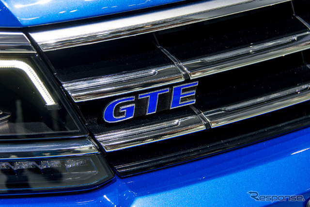 VW ティグアンGTE(東京モーターショー15)