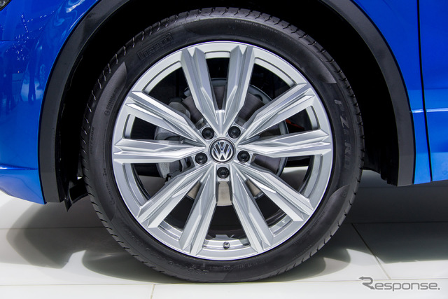 VW ティグアンGTE(東京モーターショー15)