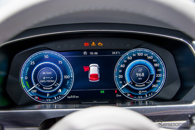 VW ティグアンGTE(東京モーターショー15)