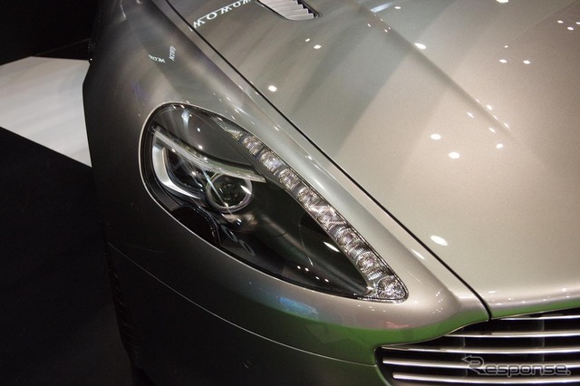 アストンマーティン DB9 GT ボンド・エディション(東京モーターショー15)
