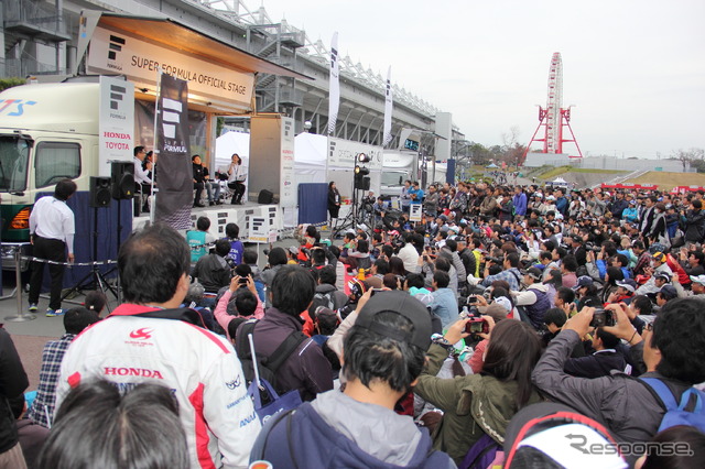 大盛況だったスーパーフォーミュラでの中嶋家トークショー