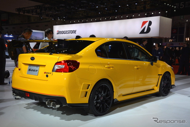 スバル WRX STI S207（東京モーターショー15）