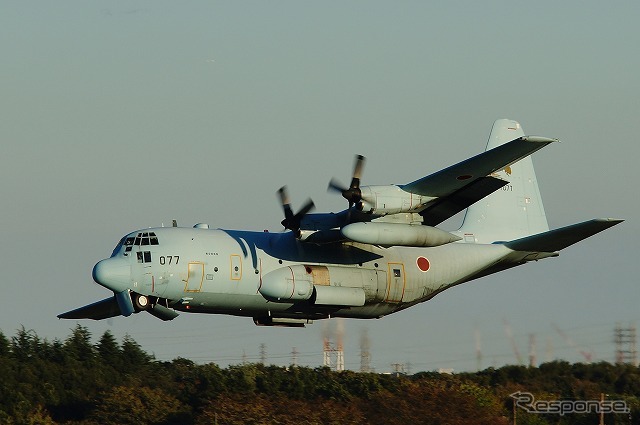 小牧基地所属のC-130輸送機。