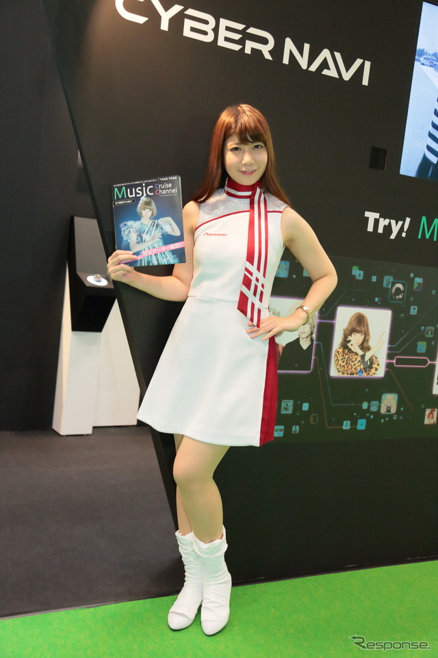 カロッツェリアブースより(東京モーターショー15)