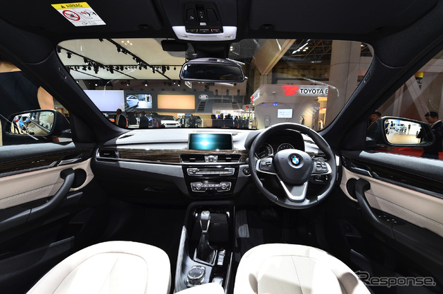 BMW X1(東京モーターショー15)