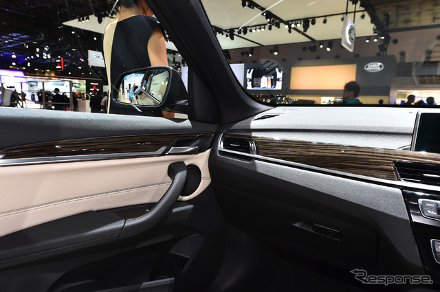 BMW X1(東京モーターショー15)