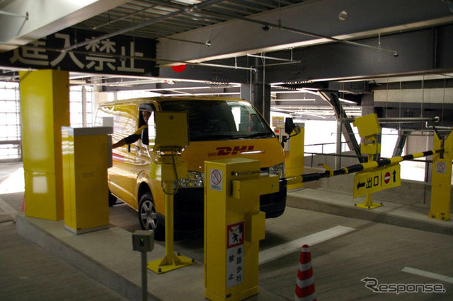 タイムズステーション池袋 安全でとめやすい…写真蔵