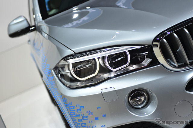 BMW X5 xDrive40e(東京モーターショー15)