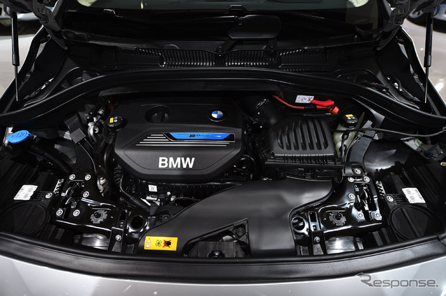 BMW X5 xDrive40e（東京モーターショー15）