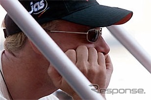 F1シーズン折り返しで故障者続出