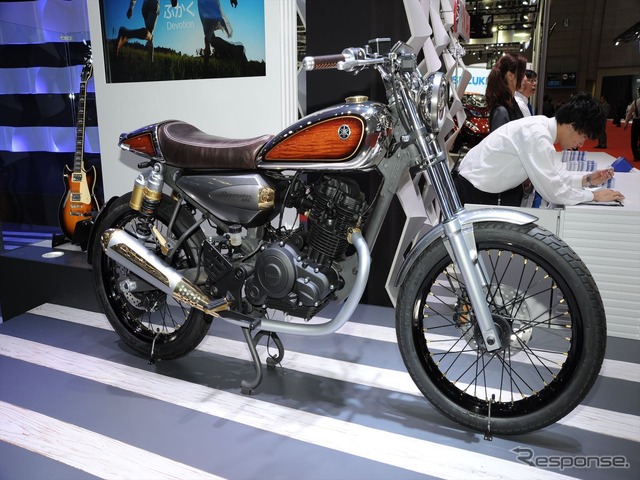 ヤマハ レゾネーター125(東京モーターショー15)