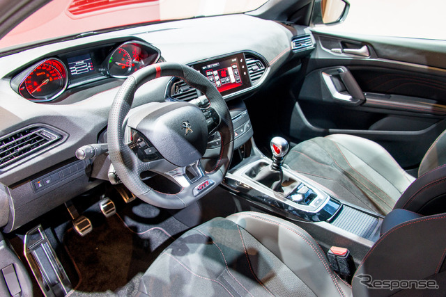 プジョー 308 GTi by プジョー・スポーツ(東京モーターショー15)