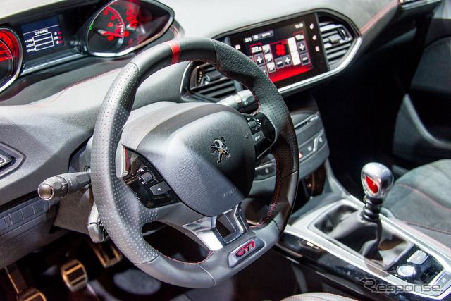 プジョー 308 GTi by プジョー・スポーツ(東京モーターショー15)
