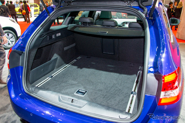 プジョー 308 SW GT ライン(東京モーターショー15)