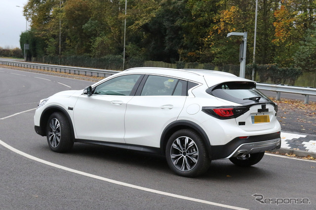 インフィニティ QX30 スクープ写真