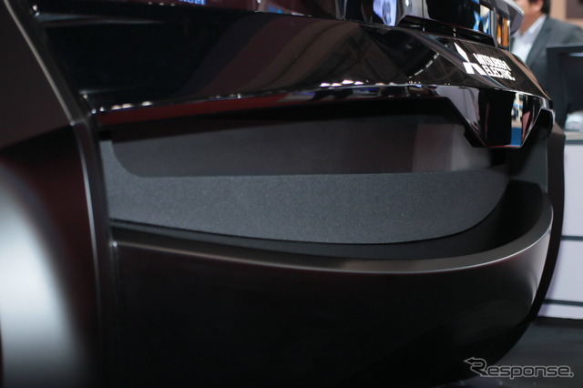 三菱電機 EMIRAI3 xDAS(東京モーターショー15)