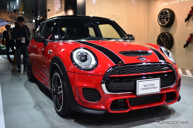 MINI ジョンクーパーワークス(東京モーターショー15)