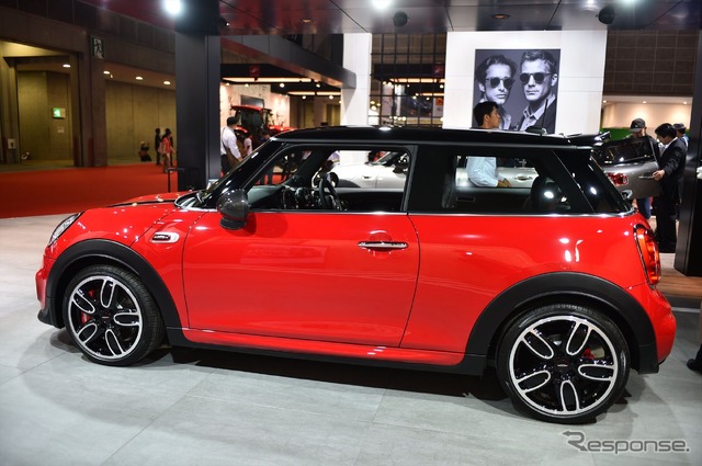MINI ジョンクーパーワークス(東京モーターショー15)