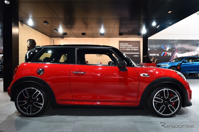 MINI ジョンクーパーワークス(東京モーターショー15)