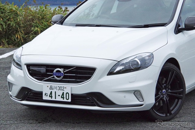 ボルボ V40 T5 Rデザイン カーボン・エディション