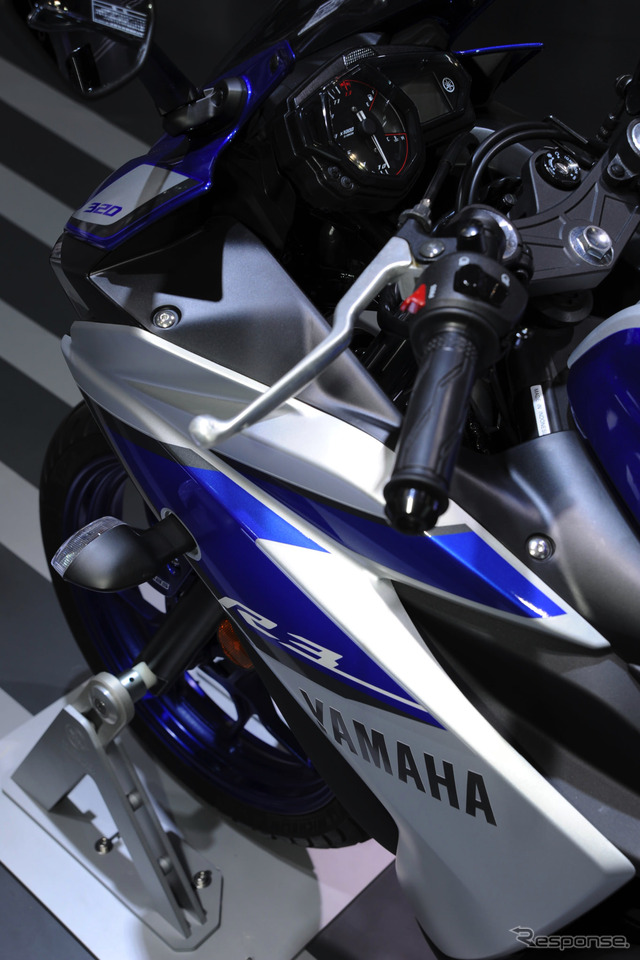 ヤマハ YZF-R3 ABS(東京モーターショー15)