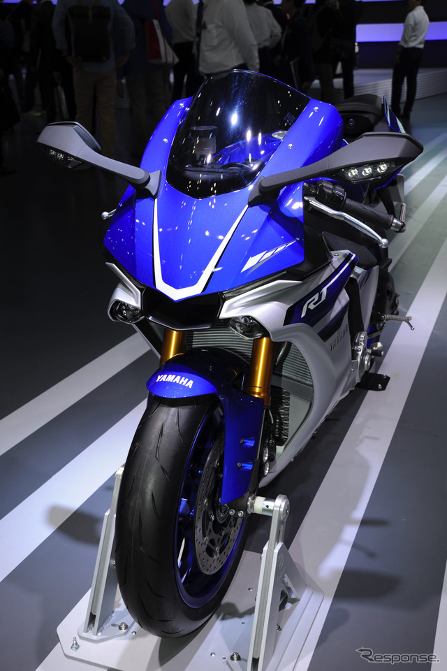 ヤマハ YZF-R1(東京モーターショー15)