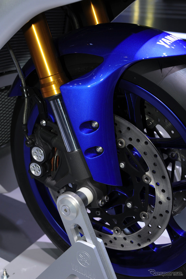 ヤマハ YZF-R1(東京モーターショー15)