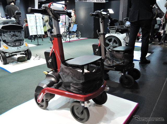 RT.ワークス『ロボットアシストウォーカー RT.1』