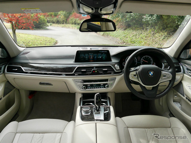 BMW 7シリーズ 新型(740i)
