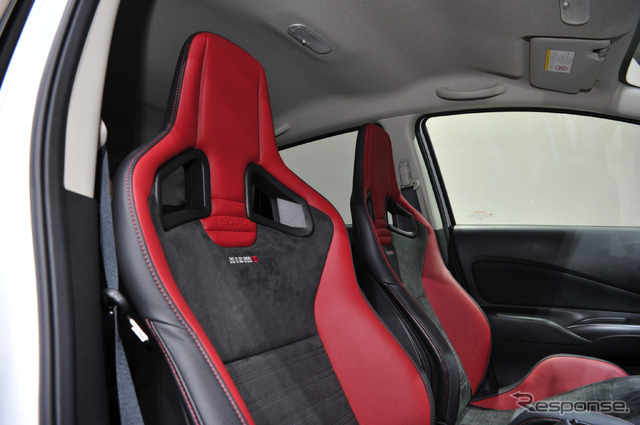日産 ノートNISMO(東京モーターショー15)