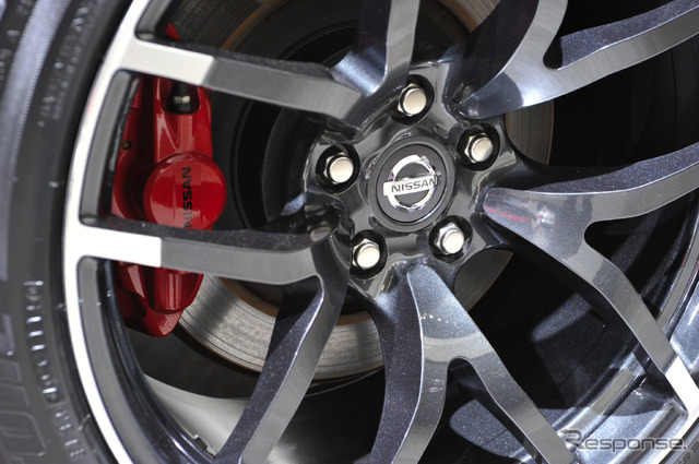 日産 フェアレディZ NISMO(東京モーターショー15)
