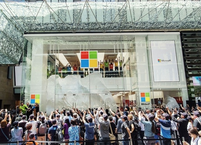 マイクロソフト・ストア・シドニー店開店 (C) Getty Images