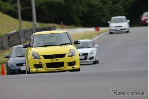 スイフトマイスター決定戦&ワンメイクドライビングレッスン