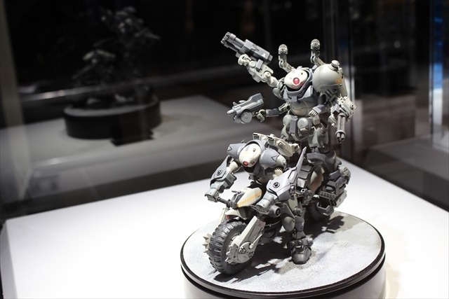 「ガンプラEXPO」日本大会決勝戦は強豪揃い 著名人のガンプラや1/1ガンプラ組立も