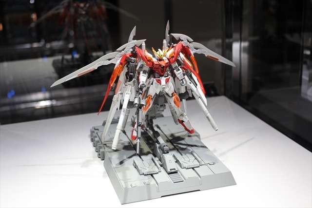 「ガンプラEXPO」日本大会決勝戦は強豪揃い 著名人のガンプラや1/1ガンプラ組立も