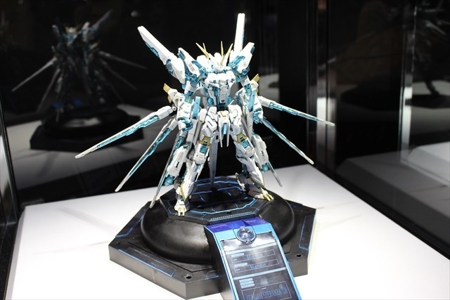 「ガンプラEXPO」日本大会決勝戦は強豪揃い 著名人のガンプラや1/1ガンプラ組立も