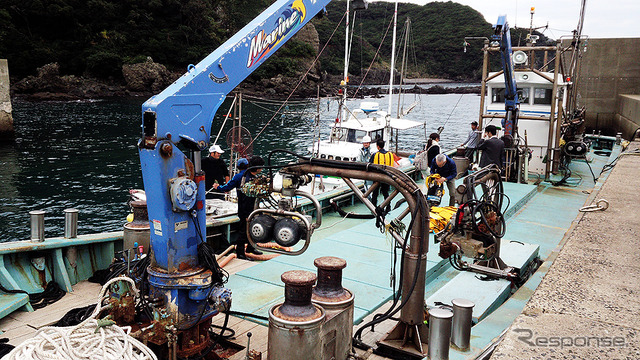 「長崎の教会群とキリスト教関連遺産」の2016年世界遺産登録にあわせて11月中旬に行われた試験運航「中江ノ島クルーズ船」（漁船「第十八舘浦丸」）