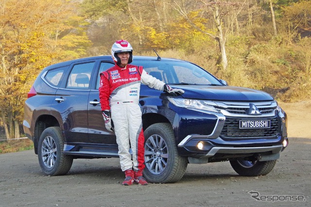 三菱自動車のラリードライバー増岡浩氏