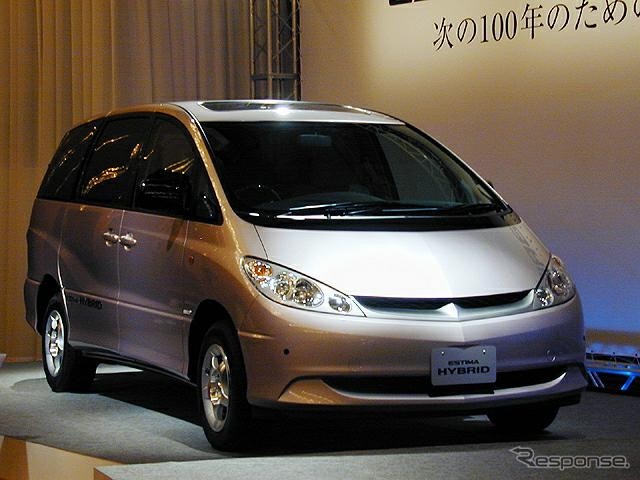 【『エスティマ・ハイブリッド』登場!】プロペラシャフトのない4WDとは?