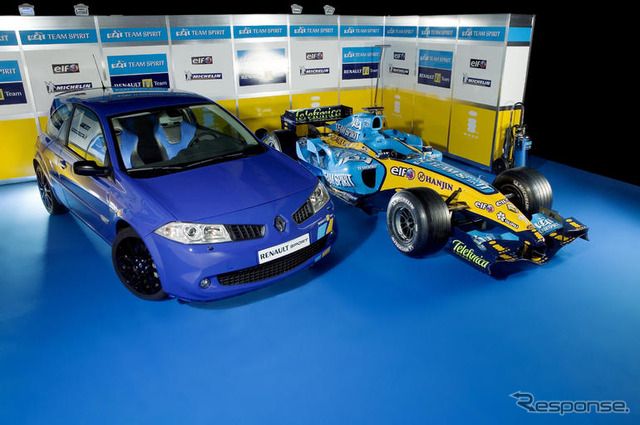 F1チャンピオンの技術力…メガーヌ ルノースポール 特別仕様 写真蔵