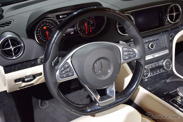 メルセデスベンツ SL550(ロサンゼルスモーターショー15)