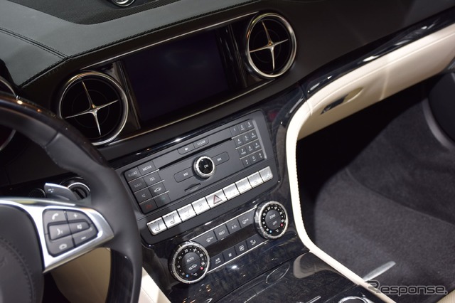 メルセデスベンツ SL550(ロサンゼルスモーターショー15)