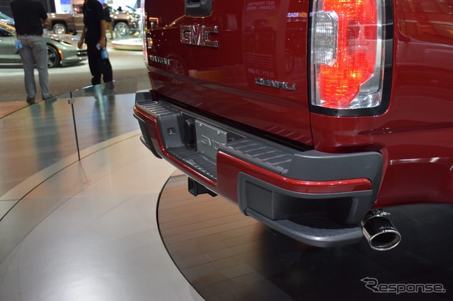 GMC キャニオン デナリ(ロサンゼルスモーターショー15)