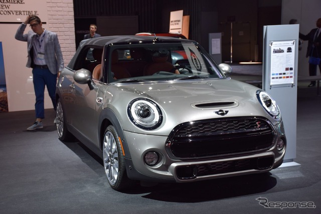 MINI クーパーS コンバーチブル(ロサンゼルスモーターショー15)