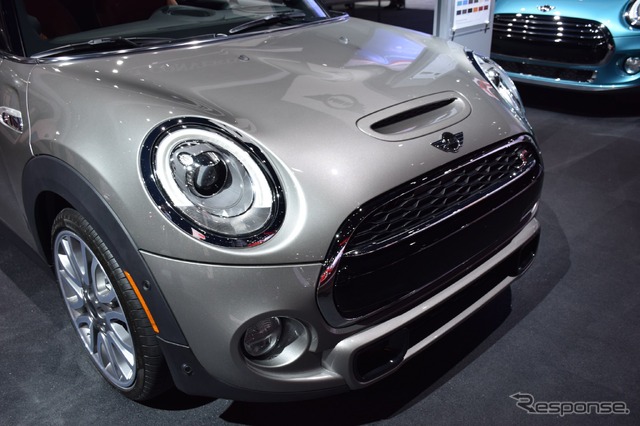 MINI クーパーS コンバーチブル(ロサンゼルスモーターショー15)
