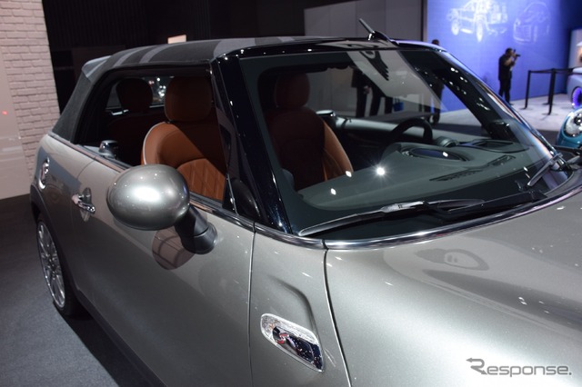 MINI クーパーS コンバーチブル(ロサンゼルスモーターショー15)
